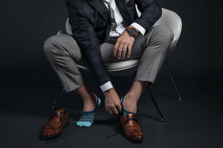 Dress Socks that won't slide down – DeadSoxy | The Sharp Gentleman